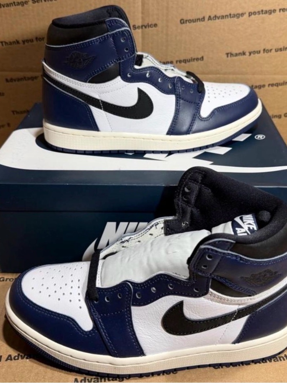 Nike Air Jordan 1 Retro High OG Size 6.5 Youth (8 Womens) DZ5485 401